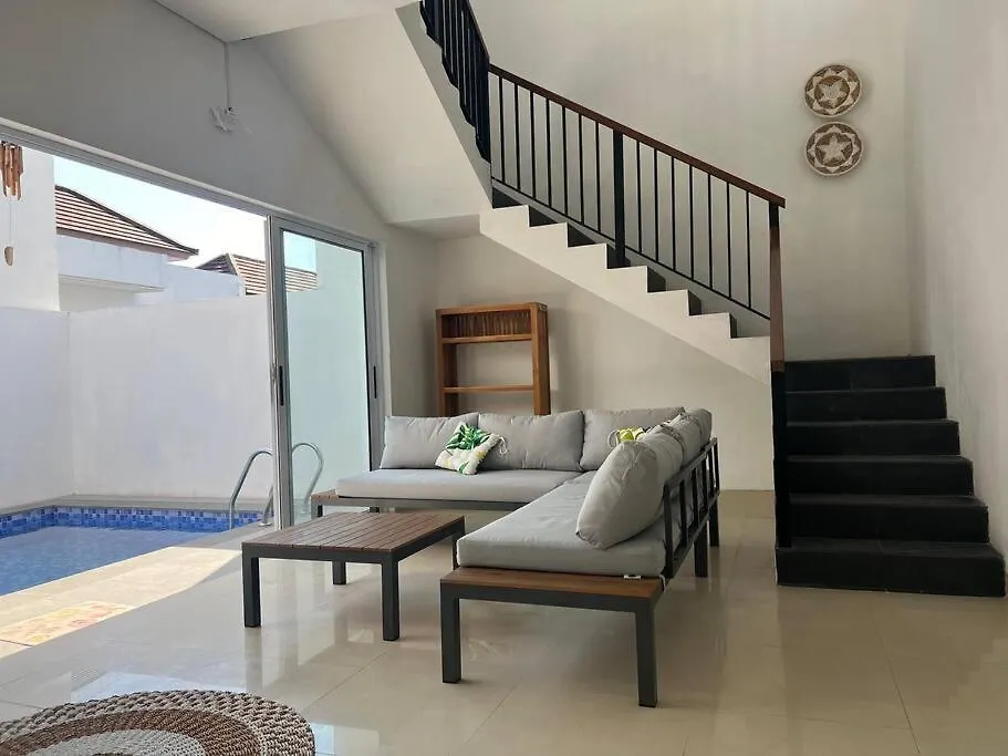 Villa 3 Bedroom Near Gwk Statue Ungasan  Ungasan (Bali)
