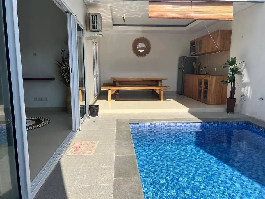 Villa 3 Bedroom Near Gwk Statue Ungasan  0*, Ungasan (Bali)